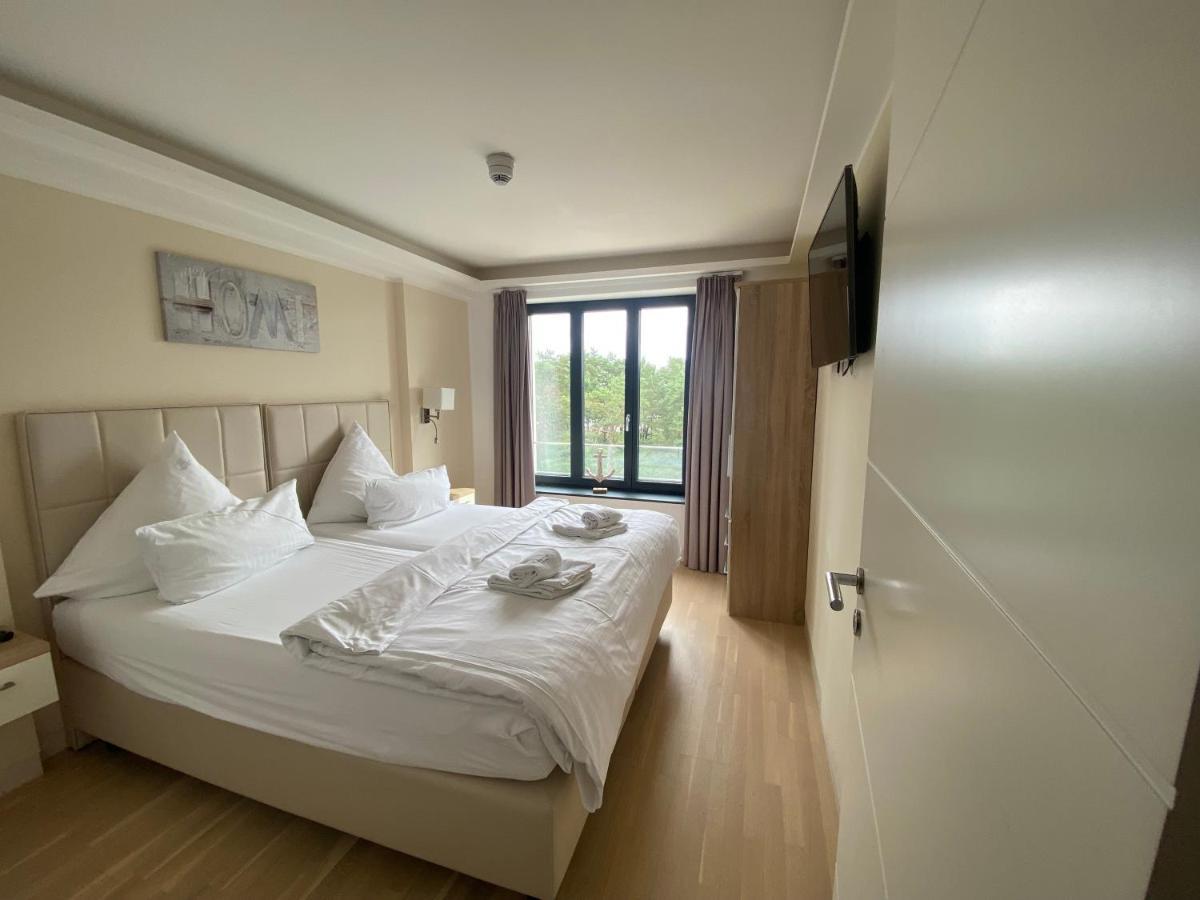 Avella "Sundowner" Mit Meerblick, Innenpool Und Eigener Wallbox Binz Zewnętrze zdjęcie